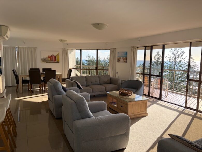 Burleigh Beachfront Apartment with Headland Views - Gold Coast, Australia