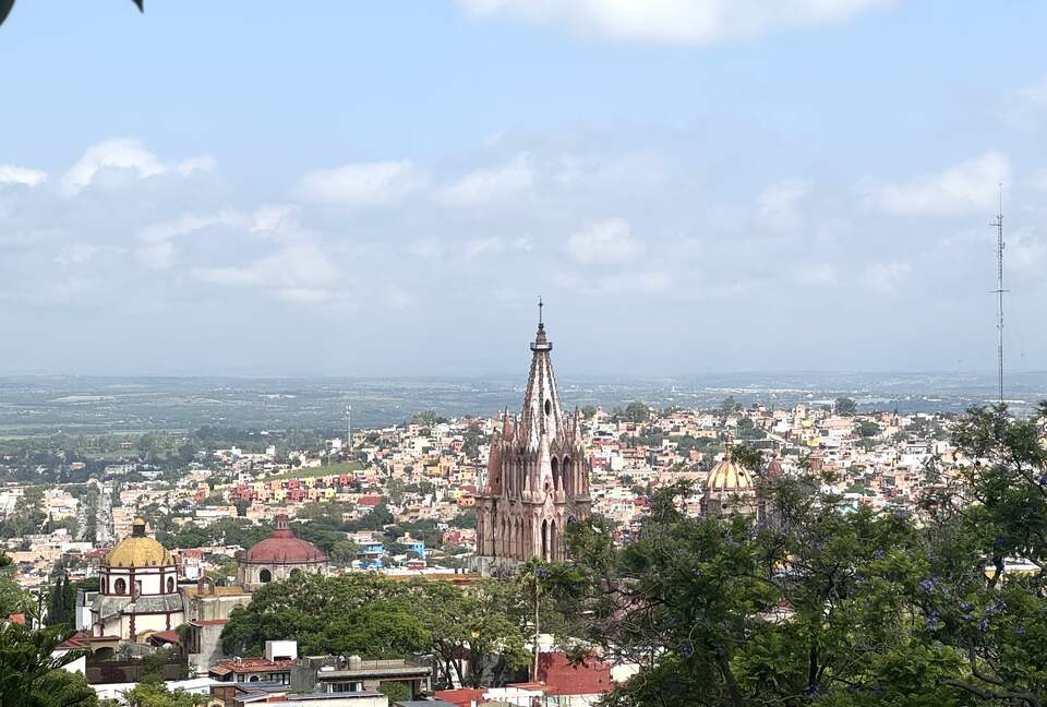 Panoramic Rooftop Living in Downtown SMA - San Miguel de Allende, Mexico