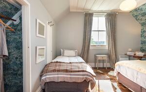 Hololio House - Historic Homestead at Clevedon Polo Club - Auckland, New Zealand
