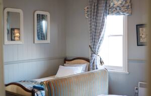Hololio House - Historic Homestead at Clevedon Polo Club - Auckland, New Zealand