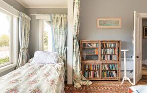 Hololio House - Historic Homestead at Clevedon Polo Club - Auckland, New Zealand