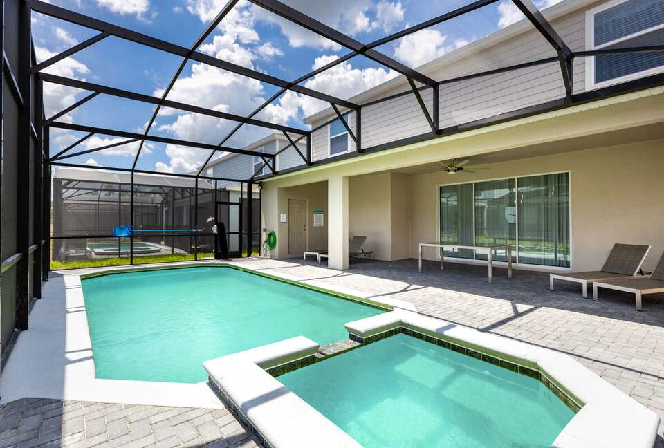 Windsor Island Resort Home Near Disney - Davenport, Florida