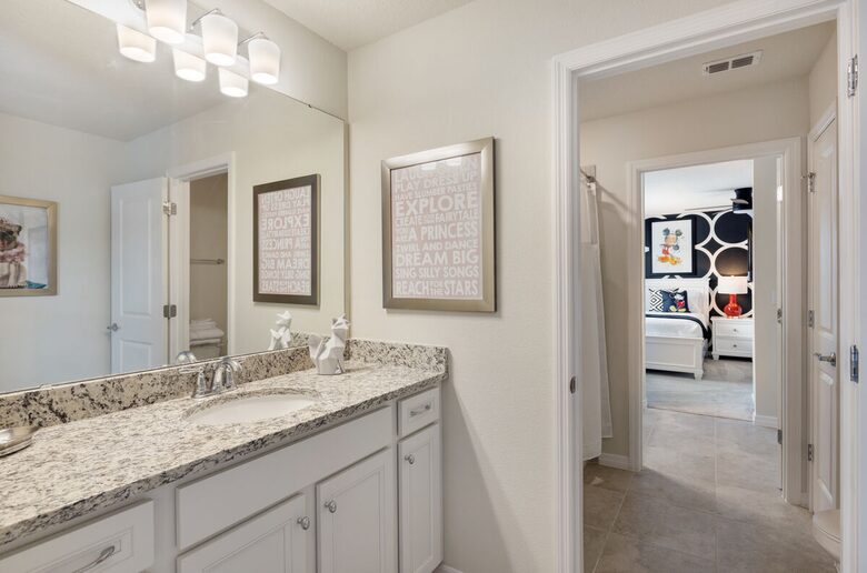 Windsor Island Resort Home Near Disney - Davenport, Florida
