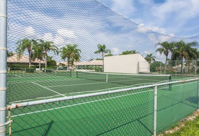 Jupiter Beach Villa Near Carlin Park and Beach - Jupiter, Florida