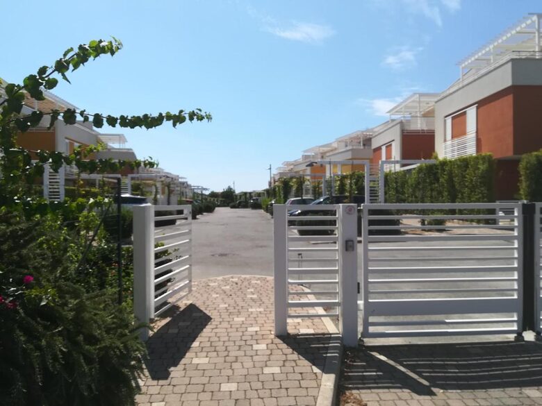 Comfortable Seaside Apartment in Policoro - Policoro, Italy