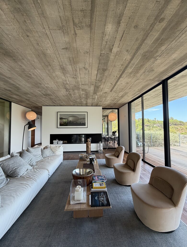 Elegant Corsican Estate by the Sea - Porto Vecchio, France