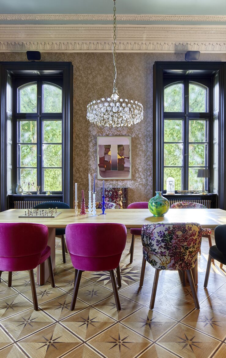 Schloss Düneck | A Historic Estate with Modern Luxury - Moorrege, Germany