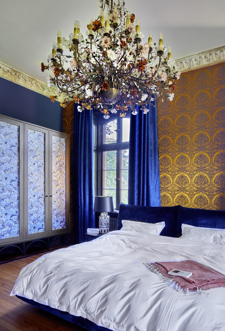 Schloss Düneck | A Historic Estate with Modern Luxury - Moorrege, Germany