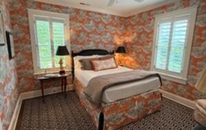 Hot Springs Meadow Retreat - Hot Springs, Virginia