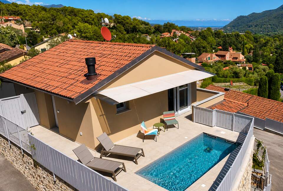 Modern Golf Home with Private Pool and Terraces - Garlenda, Italy