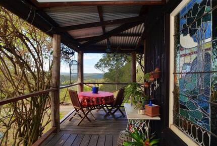 Private Timber Cottage on 38 Acres Near Wollombi - Laguna, Australia