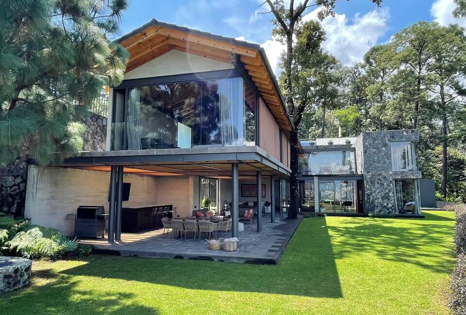 Luxury Valle de Bravo Escape Near Lake & Waterfalls - Valle de Bravo, Mexico