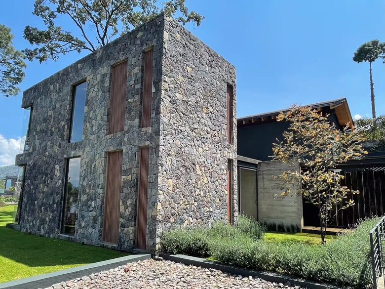 Luxury Valle de Bravo Escape Near Lake & Waterfalls - Valle de Bravo, Mexico