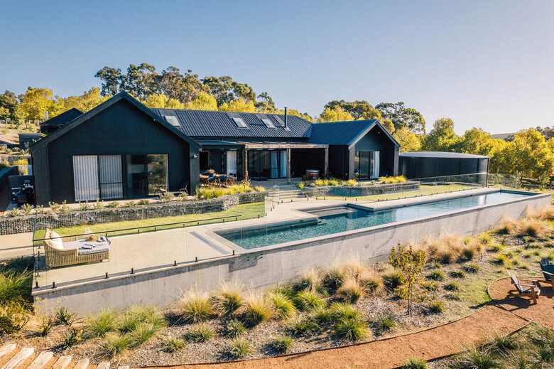 Elegant Margaret River Retreat with Sweeping Countryside Views - Yallingup, Australia