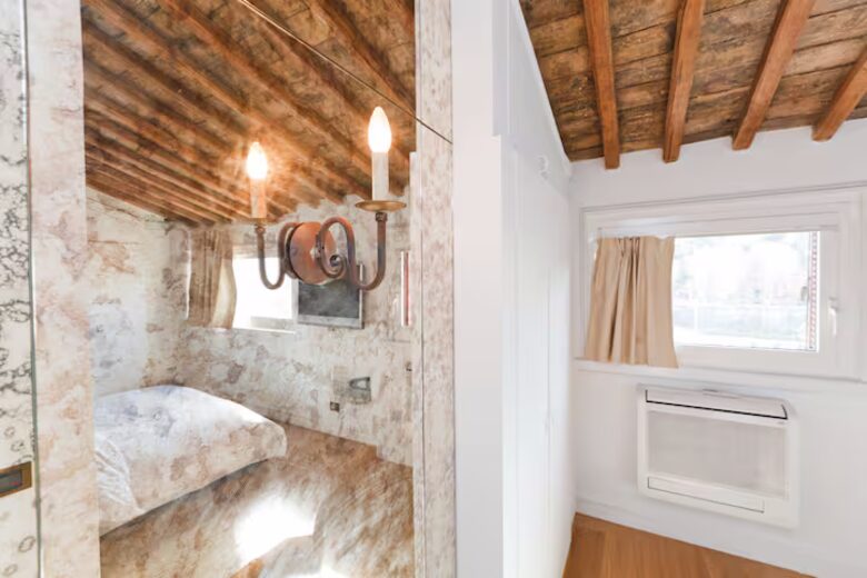 Panoramic Penthouse in the City Center - Rome, Italy