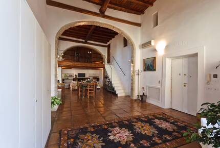 Historic Loft with Roman Terraces - Rome, Italy