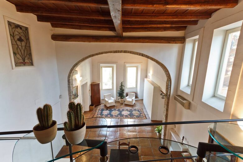 Historic Loft with Roman Terraces - Rome, Italy
