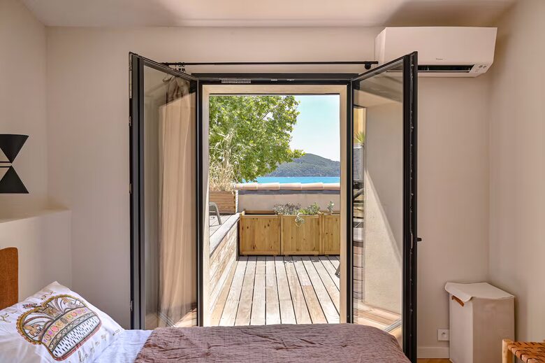 Sea View Townhouse on the Port of Les Lecques - Saint-Cyr-sur-Mer, France