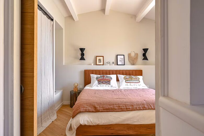 Sea View Townhouse on the Port of Les Lecques - Saint-Cyr-sur-Mer, France