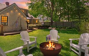 Saltwind Cottage Near Rail Trail and Beaches - Harwich, Massachusetts