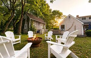 Saltwind Cottage Near Rail Trail and Beaches - Harwich, Massachusetts