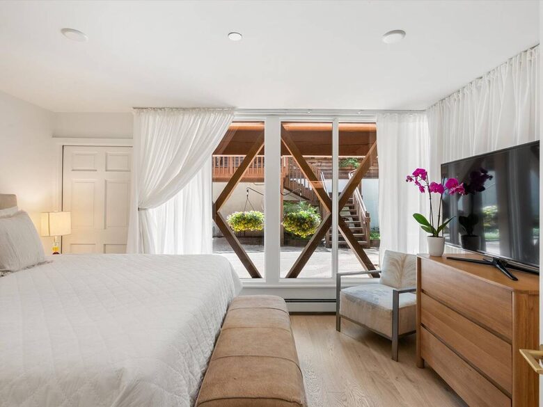 Contemporary Aspen Retreat Near Silver Queen Gondola - Aspen, Colorado