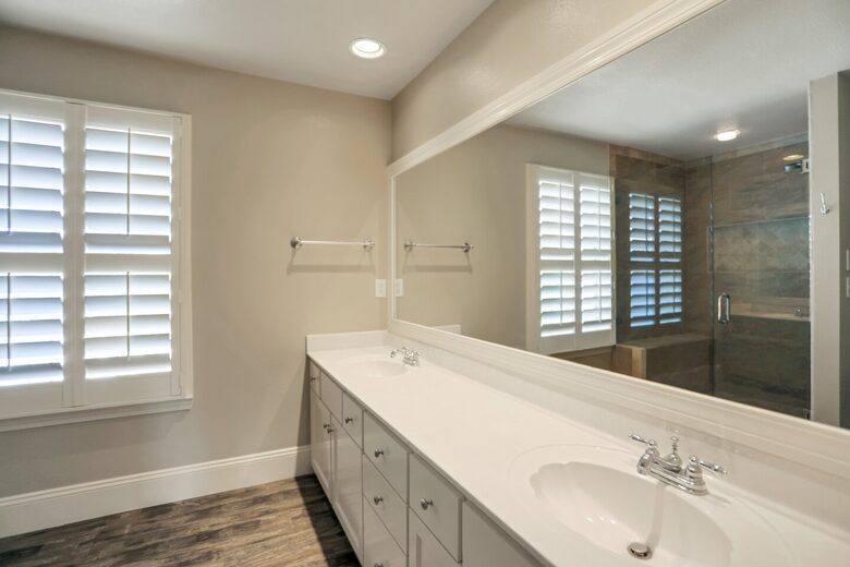 Destin Gulf View Retreat with Private Court - Destin, Florida