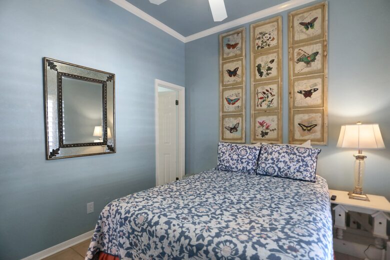 Destin Gulf View Retreat with Private Court - Destin, Florida
