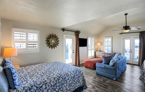 Destin Gulf View Retreat with Private Court - Destin, Florida