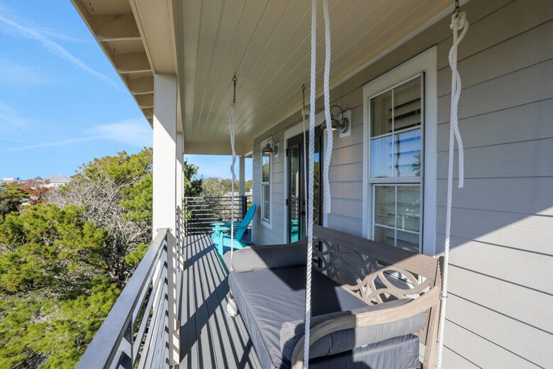 Destin Gulf View Retreat with Private Court - Destin, Florida