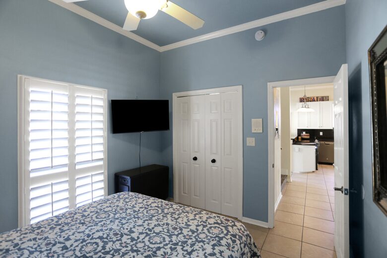 Destin Gulf View Retreat with Private Court - Destin, Florida