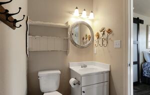 Destin Gulf View Retreat with Private Court - Destin, Florida