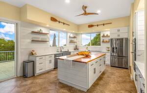Waikoloa Golf Course Retreat with Pool & Ocean Views - Waikoloa, Hawaii