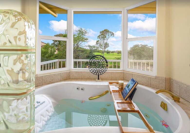 Waikoloa Golf Course Retreat with Pool & Ocean Views - Waikoloa, Hawaii