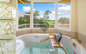 Waikoloa Golf Course Retreat with Pool & Ocean Views - Waikoloa, Hawaii