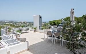 Panoramic Sea View Penthouse in Nueva Andalucía - Marbella, Spain