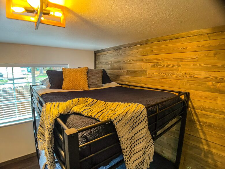 South Lake Tahoe Escape Near Trails, Beaches & Skiing - South Lake Tahoe, California
