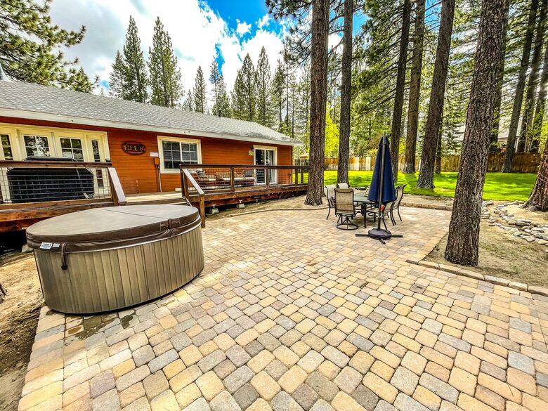 South Lake Tahoe Escape Near Trails, Beaches & Skiing - South Lake Tahoe, California