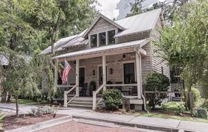 Designer Bluffton Escape Near Hilton Head & Savannah - Bluffton, South Carolina