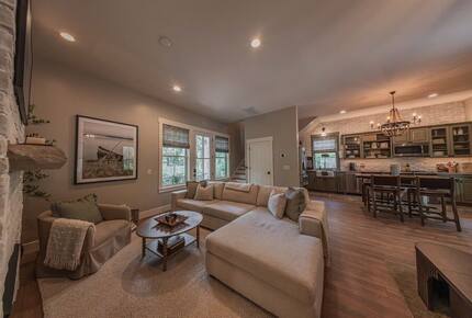 Designer Bluffton Escape Near Hilton Head & Savannah - Bluffton, South Carolina