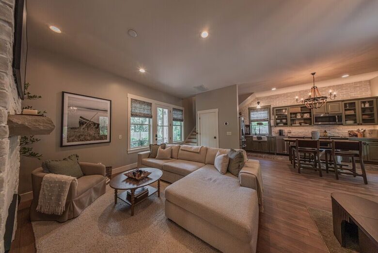Designer Bluffton Escape Near Hilton Head & Savannah - Bluffton, South Carolina