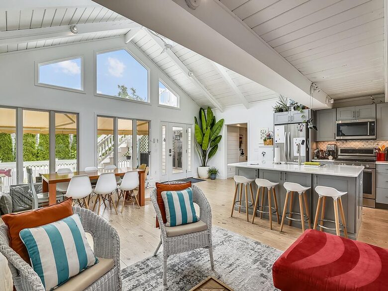 Bethany Beach Retreat with Backyard Oasis - Bethany Beach, Delaware