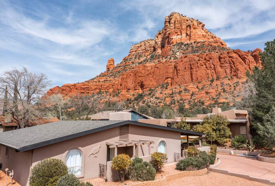Mid-Century Retreat in Sedona's Dark Sky Country - Sedona, Arizona