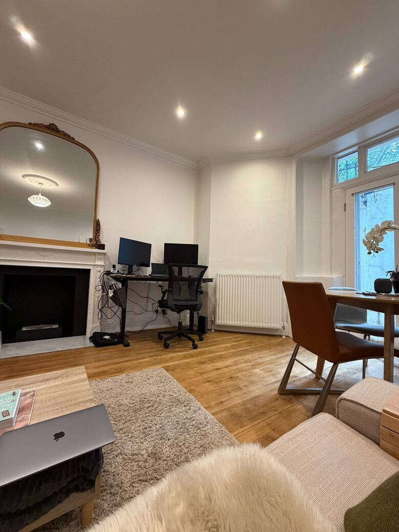 Sophisticated Holland Park Apartment - London, United Kingdom