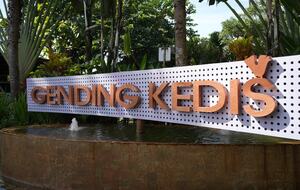 Elegant Jimbaran Retreat with Resort Amenities & Lush Privacy - Jimbaran Bay, Indonesia