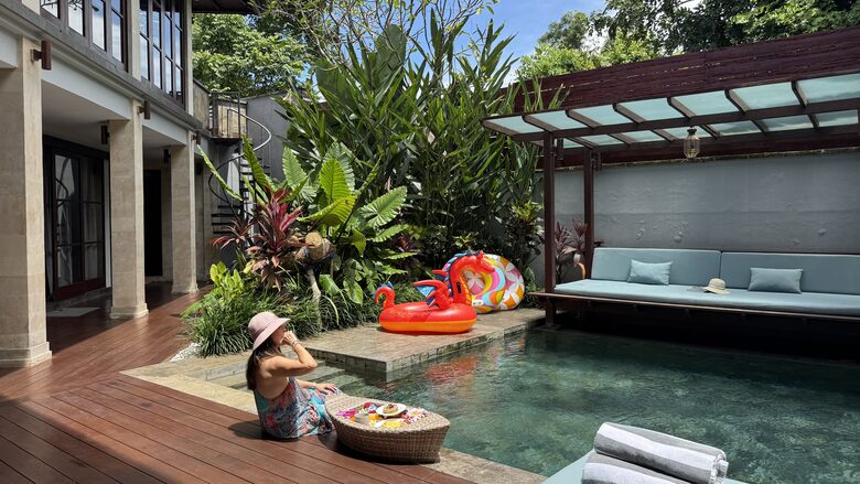 Elegant Jimbaran Retreat with Resort Amenities & Lush Privacy - Jimbaran Bay, Indonesia