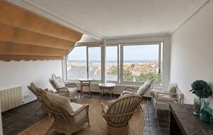 Sea View Residence with Pool and Guest Apartment - Mogro, Spain