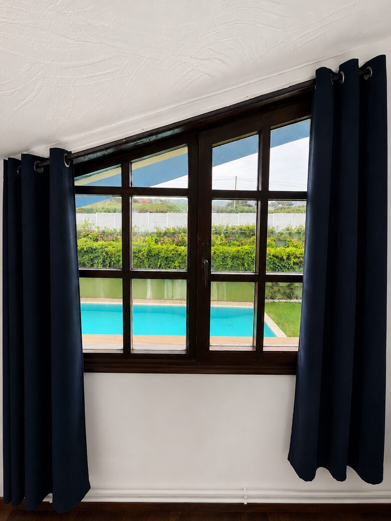Sea View Residence with Pool and Guest Apartment - Mogro, Spain