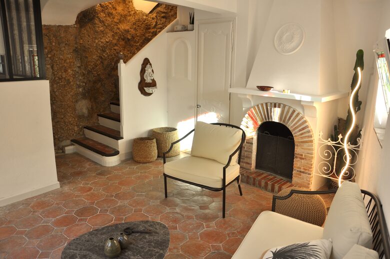 Medieval Village House with Monaco Views - Roquebrune-Cap-Martin, France