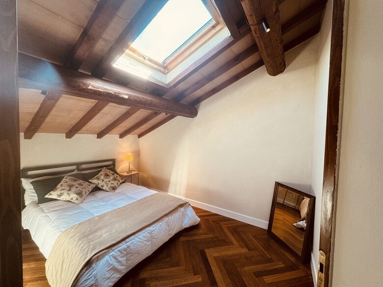 Umbrian Home with Private Woodland - Piegaro, Italy